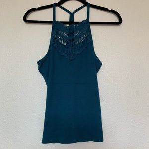 Crochet detailed turquoise tank top